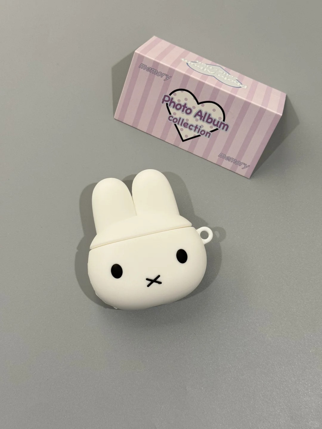 Miffy coelho protetor airpods4 - Home Cinema Apple avaliação e preço